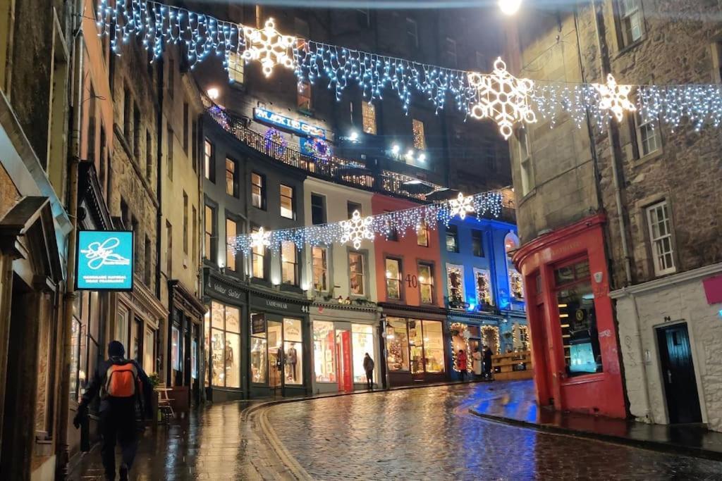 Royal Mile Apt, Just 1 Min From Edinburgh Castle! Luaran gambar