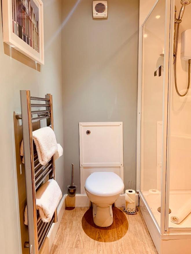 Royal Mile Apt, Just 1 Min From Edinburgh Castle! Luaran gambar