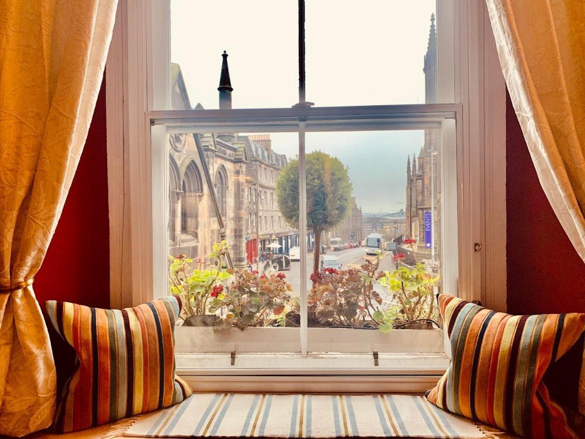 Royal Mile Apt, Just 1 Min From Edinburgh Castle! Luaran gambar